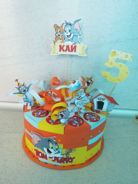 Картонена торта по поръчка