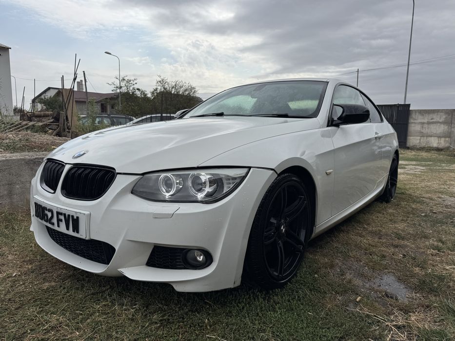 Pachet M BMW E92 E93 LCI bara fata spate praguri