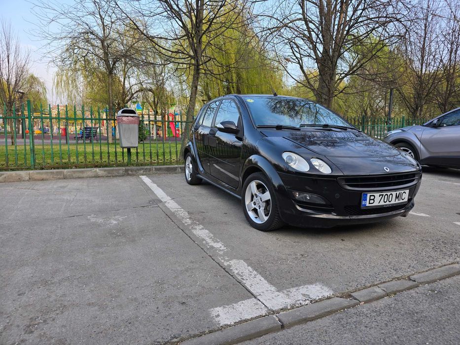 Vând SMART for Four