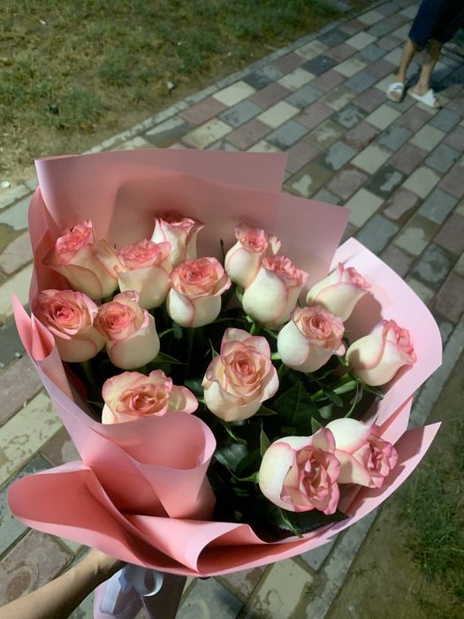 Цветы роза букет