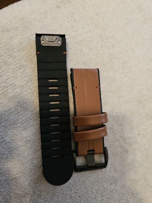 Curea Garmin fenix 8 26mm piele ecologica
