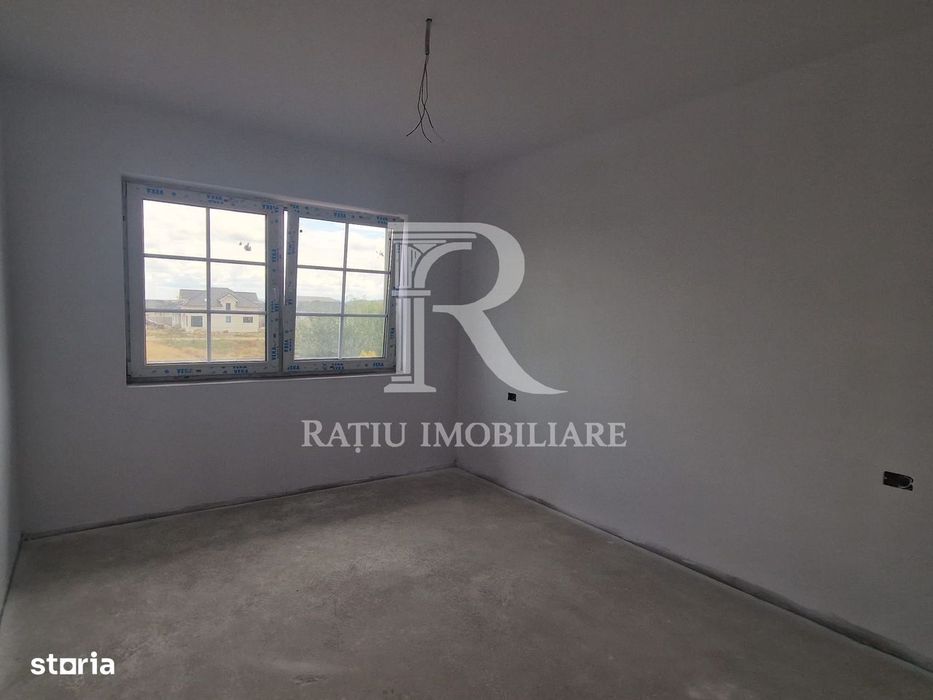 Casa de vanzare cu 4 camere | Cihei | Finisata | Bihor