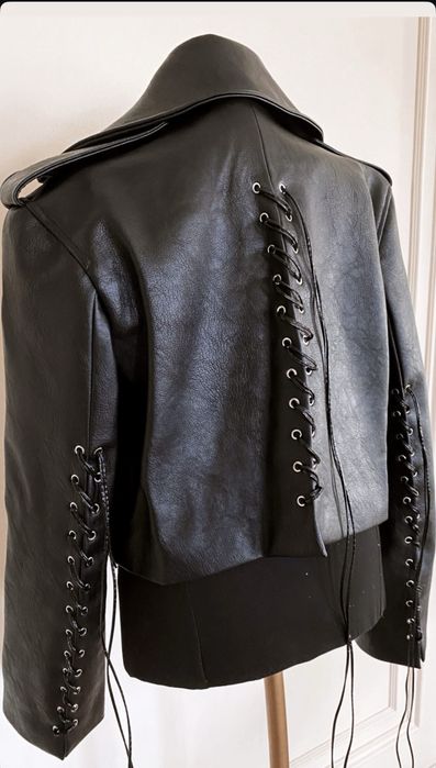 Кожанка кожанная куртка