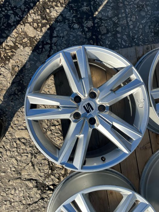 Джанти оригинални 18'' Vw Audi Seat Skoda 5x112 Ет43 7j 5601025E н90