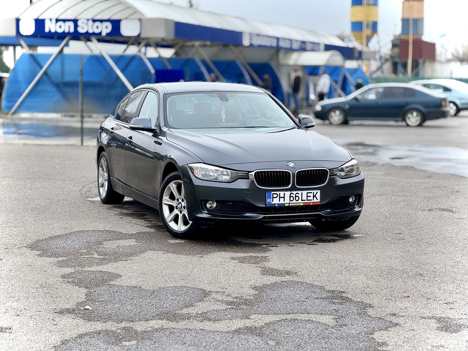 BMW 320d xDrive 184 CP Automată Navigație Xenon 4x4