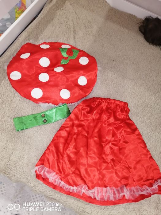 Продам детские наряды