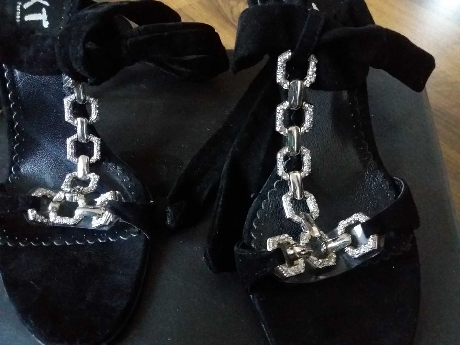 sandale din piele marimea 38