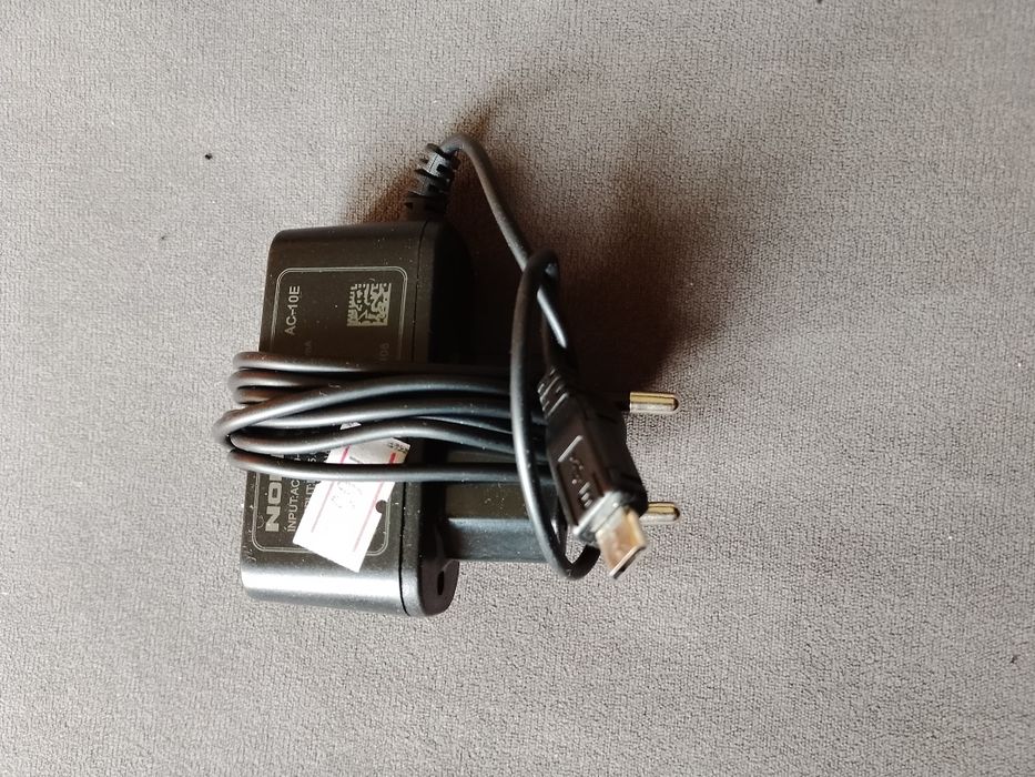 Продам разные зарядка