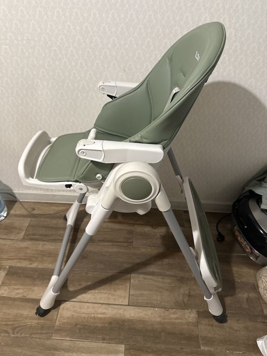 Детский стульчик шезлонг для кормления