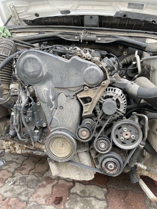 Motor Audi Q5 2.0 tdi CJC 140/177 euro 5 a4/a5/a6 compatibil CGL