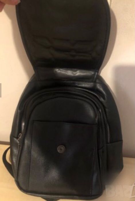 Черна кожена раница