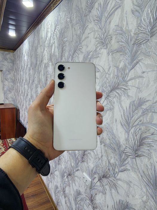 Srochno Samsung S23 Plus 8/256g sotiladi