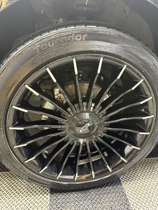 Alpina diska sotiladi