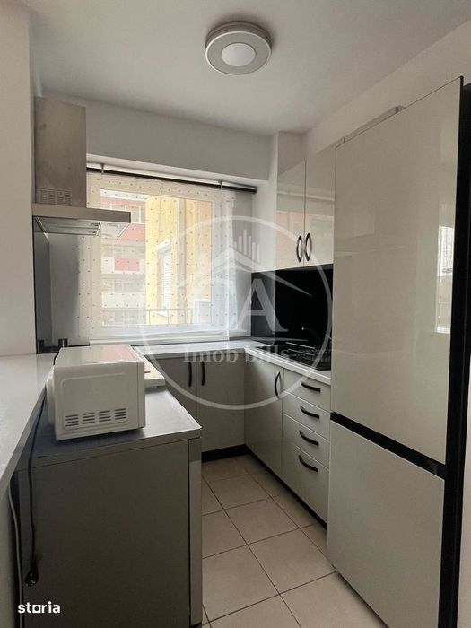 Apartament cu 3 camere de vânzare în zona Iosia, Oradea