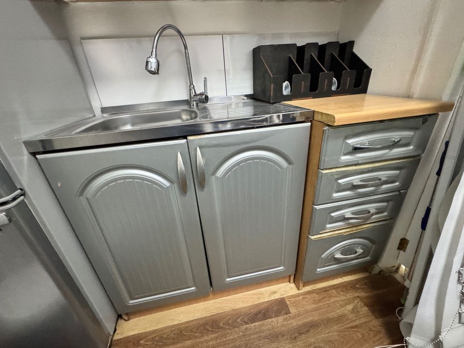 продам кухонный гарнитур б.у.