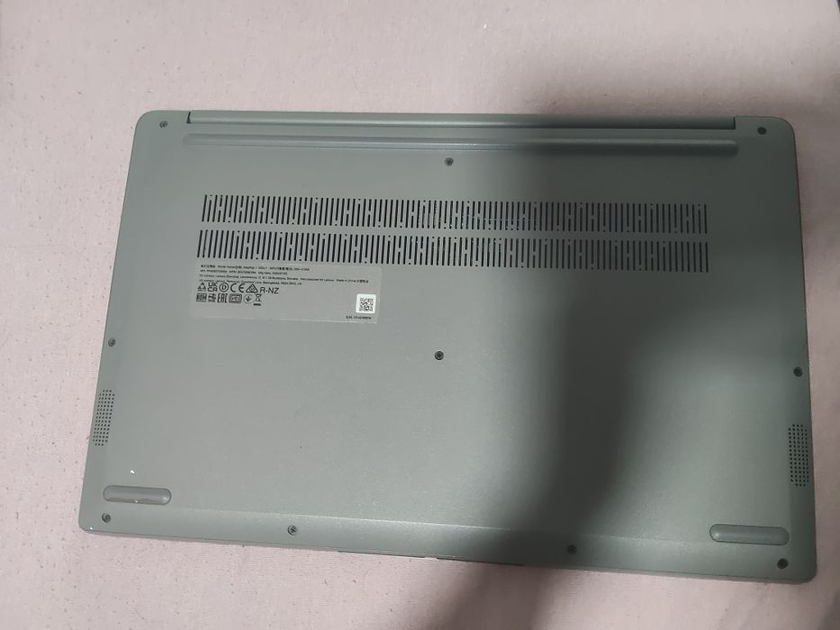Laptop lenovo  o