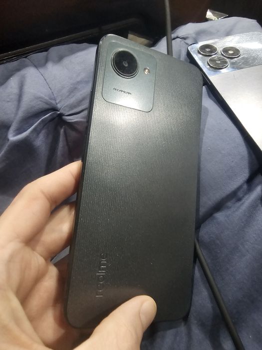 Realme C30S  64 гб