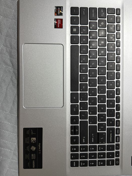 Ноутбук aser. Rysen 7 5700U