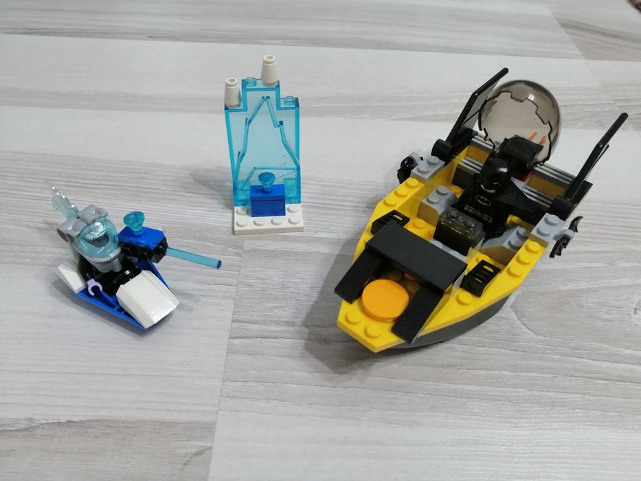 LEGO Juniors, Batman vs. Mr. Freeze, 10737