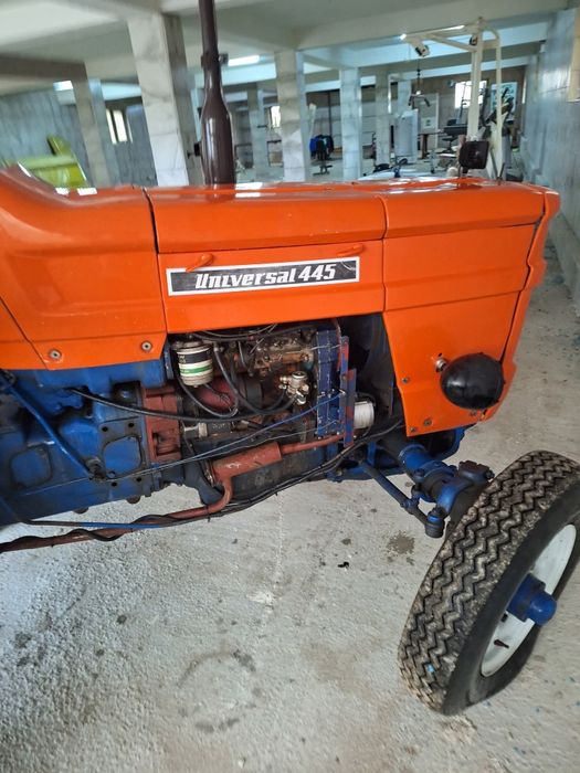 Tractor 445 de vânzare
