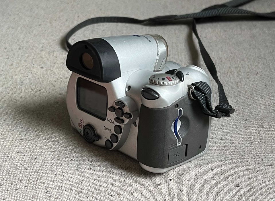 Aparat foto digital Konica Minolta DiMAGE Z10 - colectie - functional