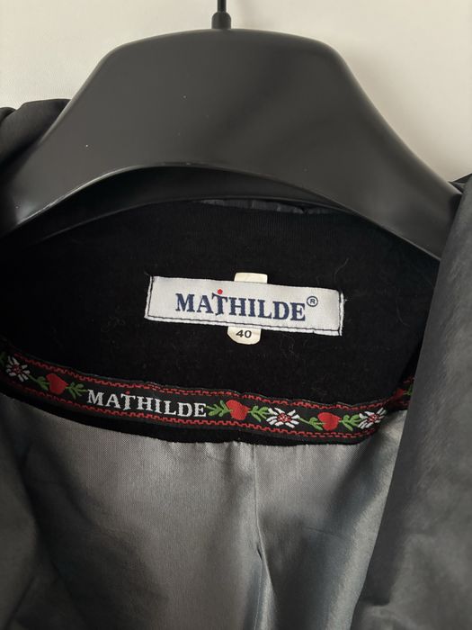 Pardesiu Mathilde- 40