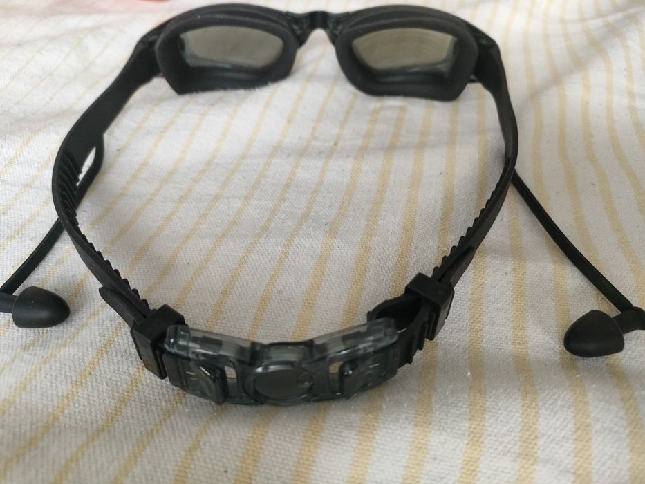 Ochelari de înot profesionali anti-aburire, cu dopuri de urechi atașat