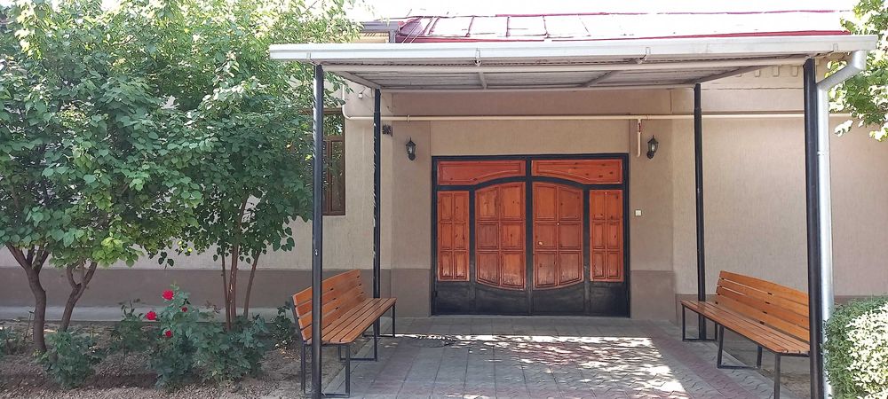 Ko'kcha Oqlon mahallasida 4.5 sotikli hovli sotiladi