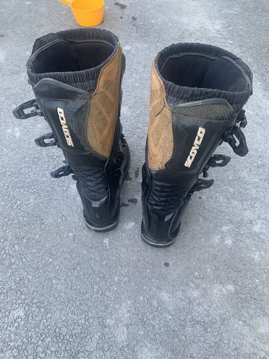 Продам мото боты