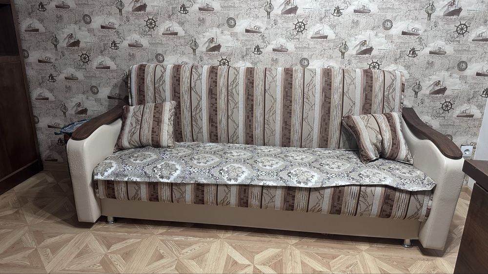 Продается удобный раскладной диван