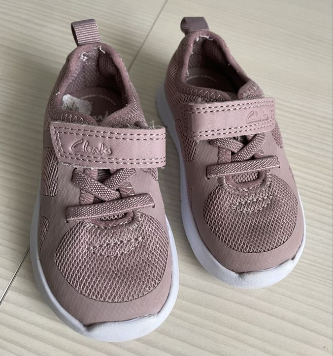 Incaltăminte fetite