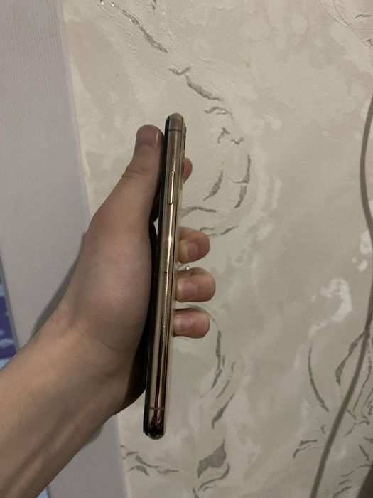 Продам Айфон 11 pro max 256gb