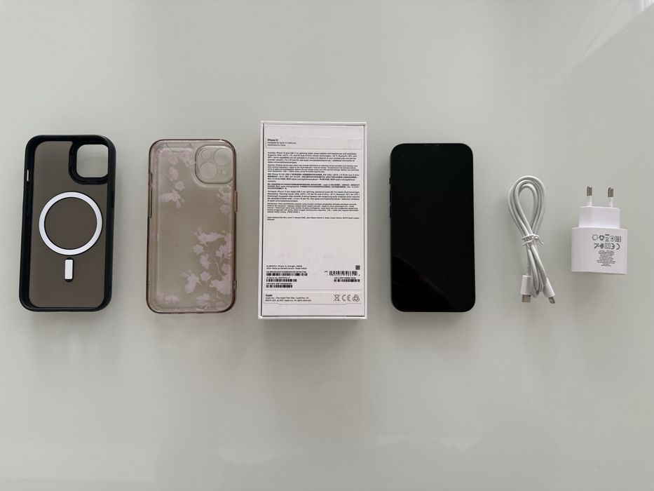 Iphone 13 (черный) 256Gb