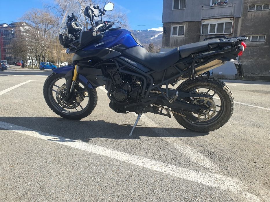 Vând Triumph Tiger 800 -2012