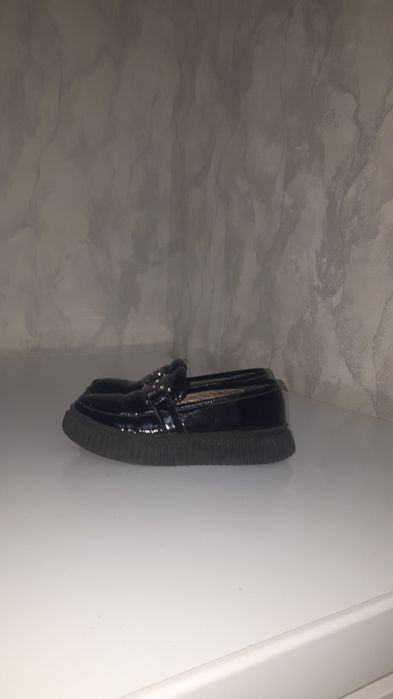 Школьные туфли для девочек