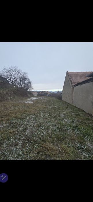 Teren intravilan CENTRAL Lancrăm (Sebeș) – 1243 mp, utilități, asfalt, deschidere 18 m