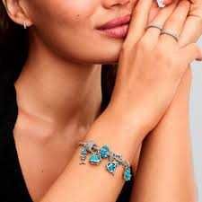 PANDORA 2025 Os de pește în nuanța turcoaz, nou