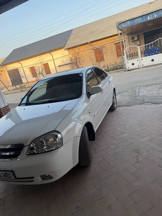 Ласетти 1,6. 2013й автомат