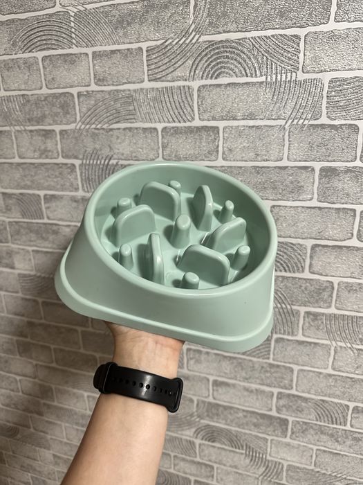 Миска для медленного кормления