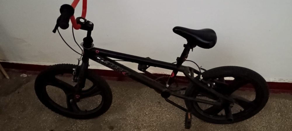 Bicicleta Mountain Bike