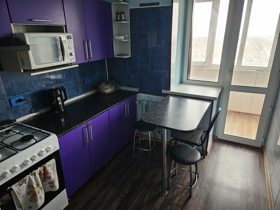 Продам 4х комнатную квартиру.