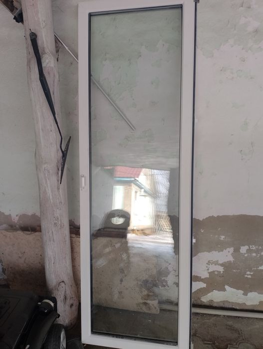 новый пластик дверь продам новый дверь