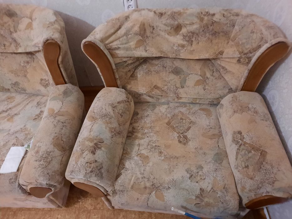 Диван и 2 кресла