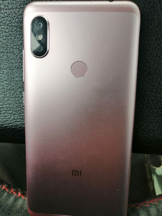 Продам смартфон Xiaomi redmi note 6 pro