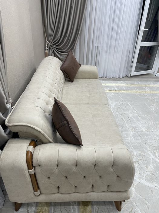 Продам диван почти новый