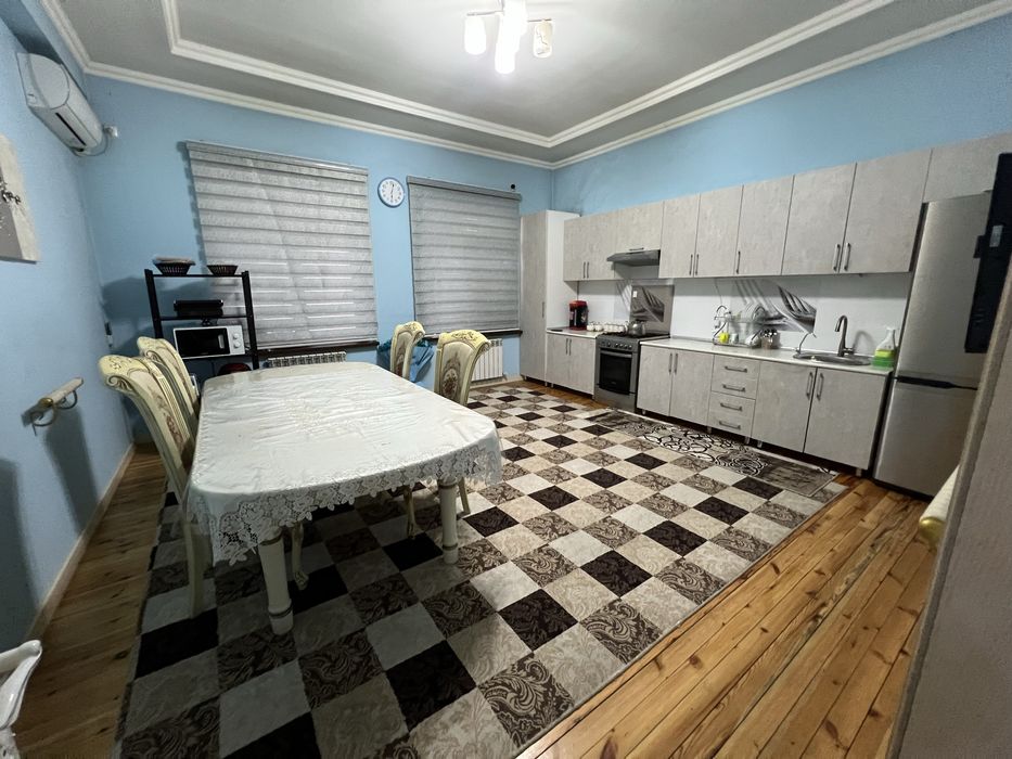 Продаётся СРОЧНО дом Юнусобод Регистон заезжай и живи!