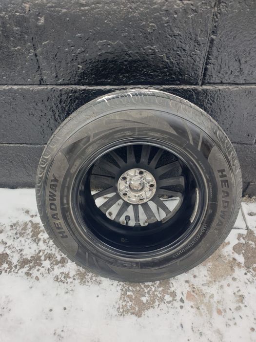 Продам диски с резиной с Rav 4
