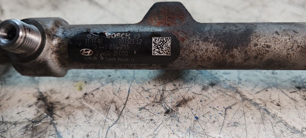 Rampa injectoare Hyundai ix35 2.0crdi 150lei