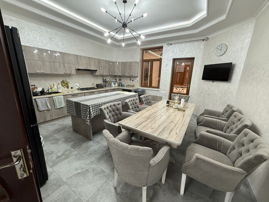 Аренда дома Конституция 10 комнат 600м2 9000у.е