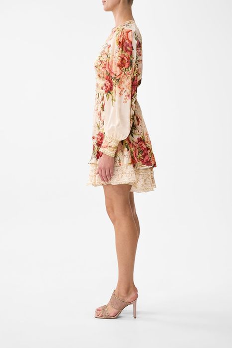 Нова копринена рокля Camilla